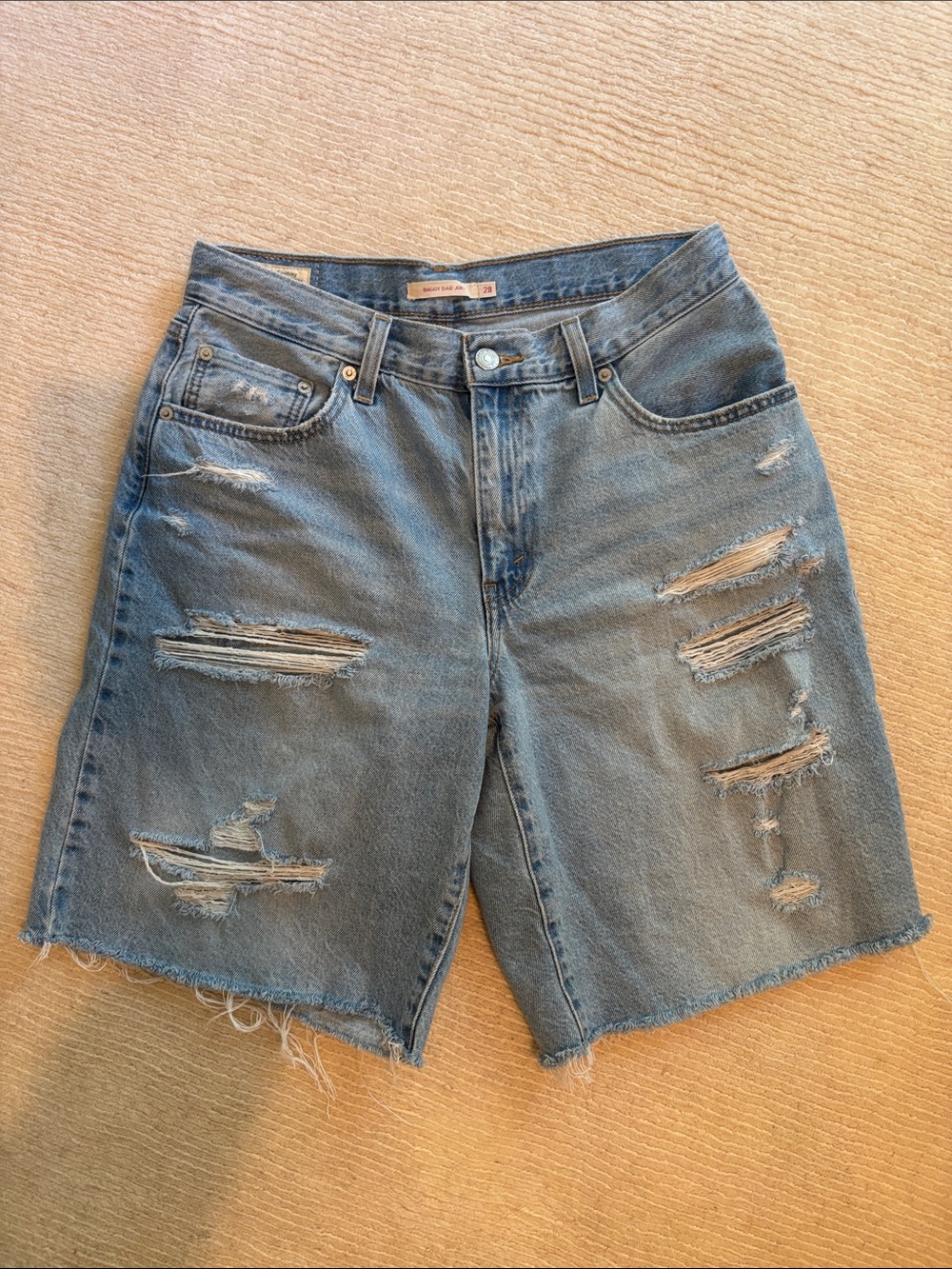 Levi's Light Blue Distressed Denim Jean Shorts - Baggy Dad Jort 28